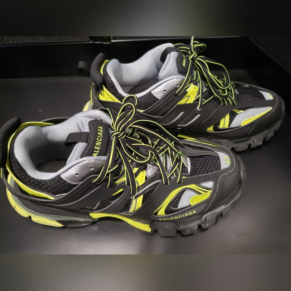 Balenciaga tracks S O L D!!!! Do Not Buy!!